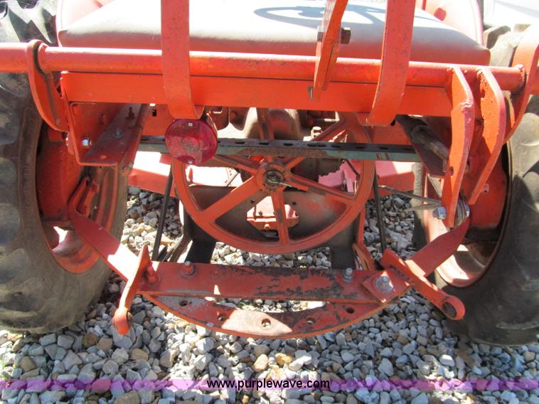 image for item C2128 Allis-Chalmers C tractor