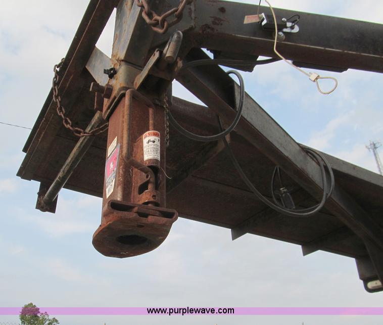 image for item D3131 2000 Kaufman W53 triple axle three car hauler