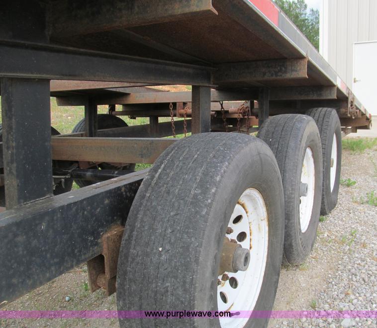 image for item D3131 2000 Kaufman W53 triple axle three car hauler