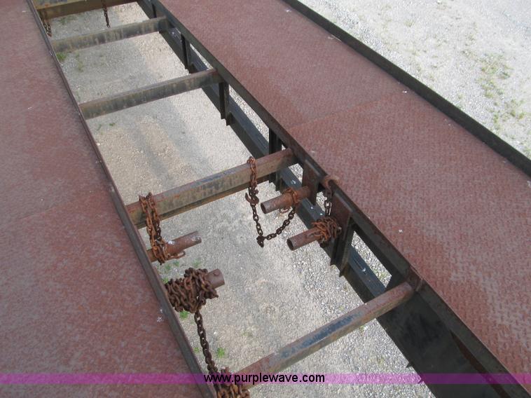 image for item D3131 2000 Kaufman W53 triple axle three car hauler