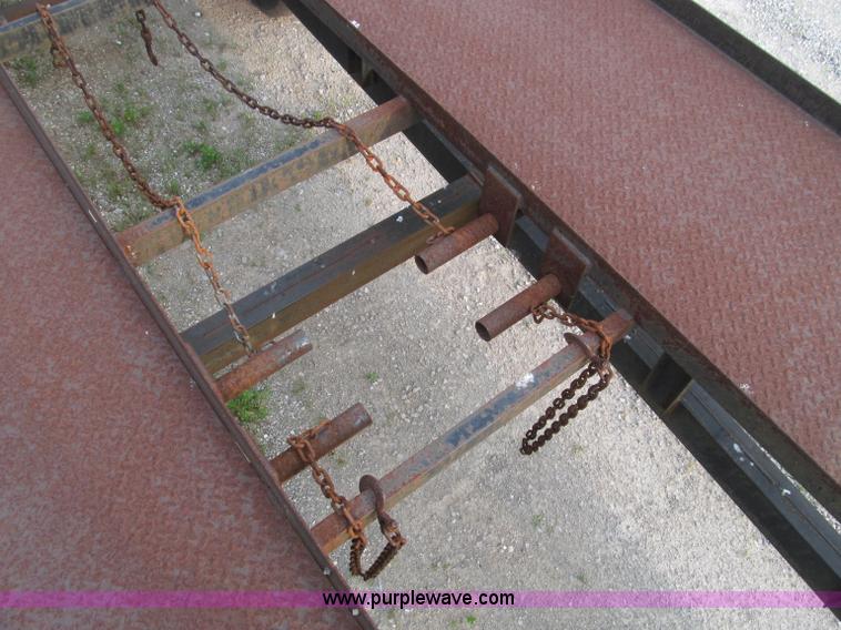 image for item D3131 2000 Kaufman W53 triple axle three car hauler