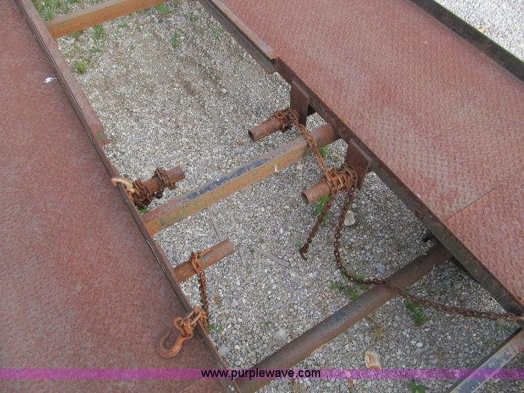 image for item D3131 2000 Kaufman W53 triple axle three car hauler