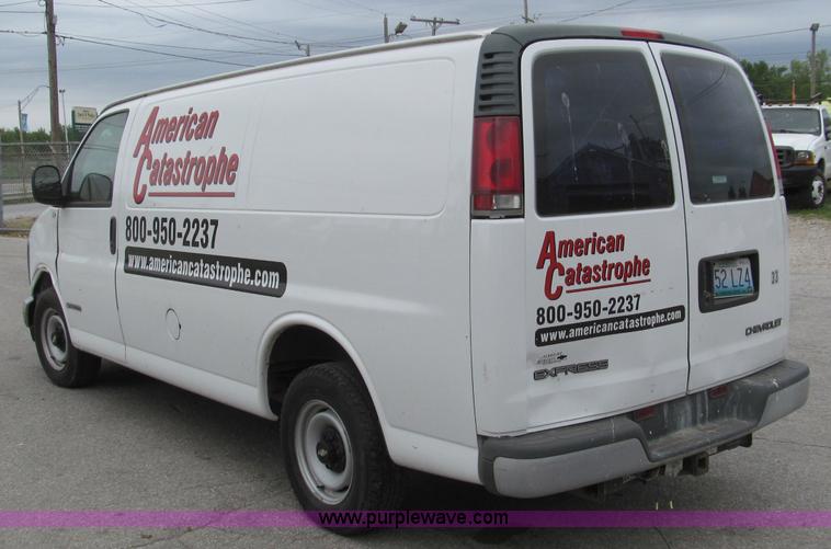 image for item D3216 1999 Chevrolet 2500 van