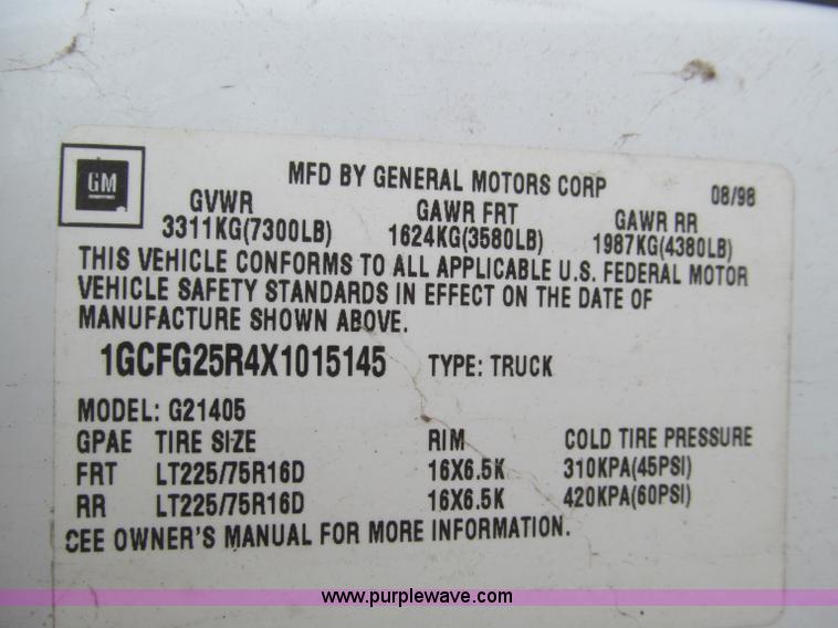 image for item D3216 1999 Chevrolet 2500 van