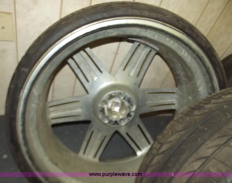 image for item D3553 (4) wheels and tires