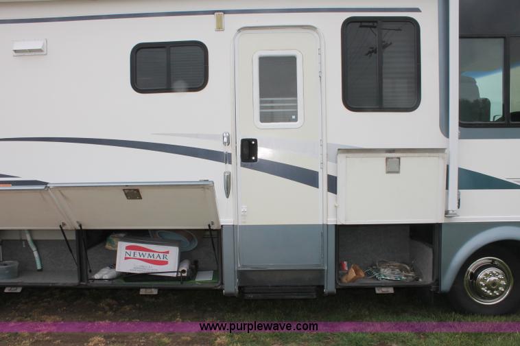 image for item D7898 1998 Newmar Mountain Aire RV camper