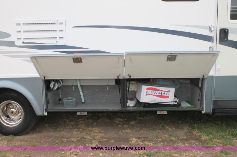 image for item D7898 1998 Newmar Mountain Aire RV camper