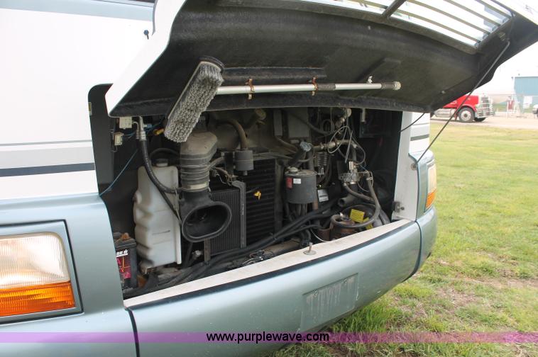 image for item D7898 1998 Newmar Mountain Aire RV camper