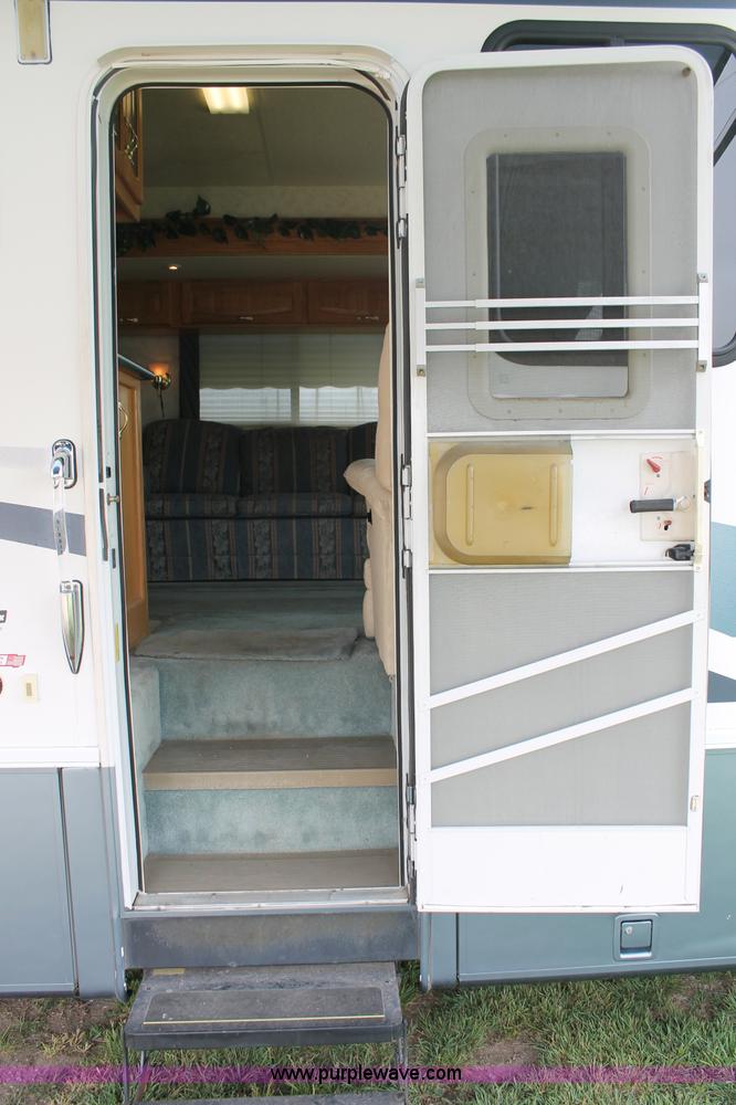 image for item D7898 1998 Newmar Mountain Aire RV camper