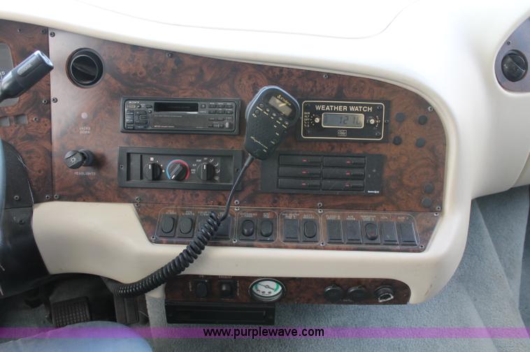 image for item D7898 1998 Newmar Mountain Aire RV camper