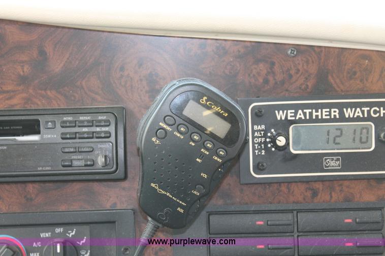 image for item D7898 1998 Newmar Mountain Aire RV camper