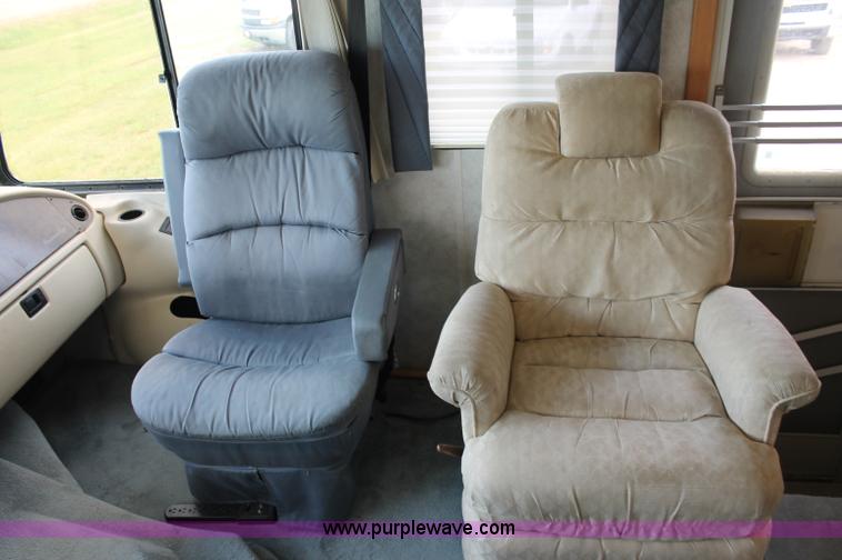 image for item D7898 1998 Newmar Mountain Aire RV camper