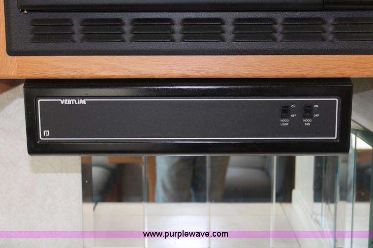 image for item D7898 1998 Newmar Mountain Aire RV camper