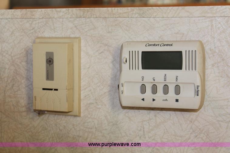 image for item D7898 1998 Newmar Mountain Aire RV camper