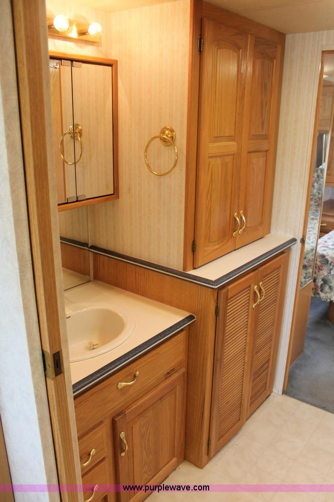 image for item D7898 1998 Newmar Mountain Aire RV camper