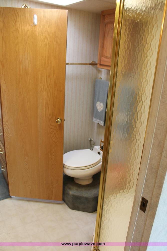 image for item D7898 1998 Newmar Mountain Aire RV camper