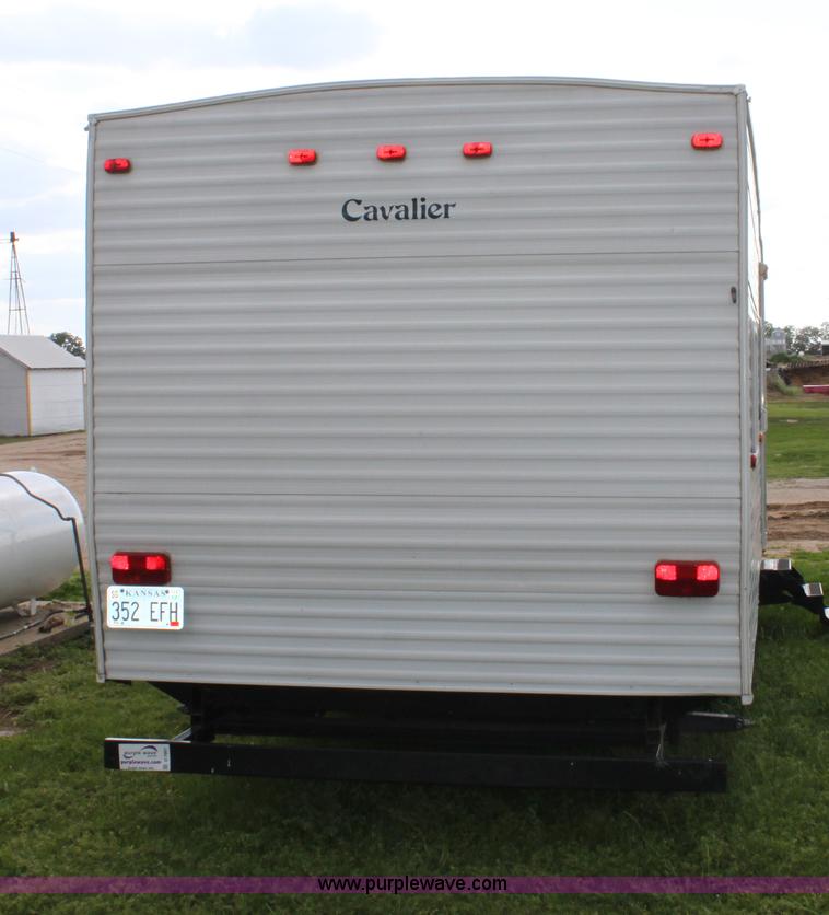 image for item D7997 2005 Gulfstream Cavalier camper