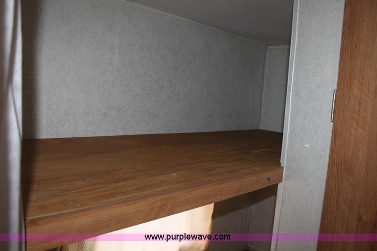 image for item D7997 2005 Gulfstream Cavalier camper