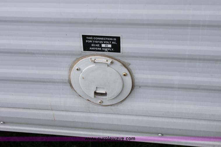 image for item D7997 2005 Gulfstream Cavalier camper