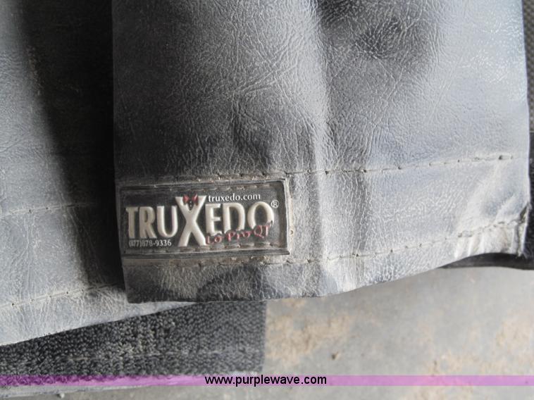 image for item G9484 Assorted automotive parts