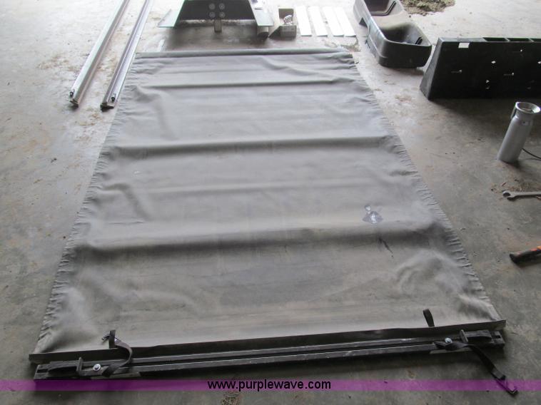 image for item G9484 Assorted automotive parts