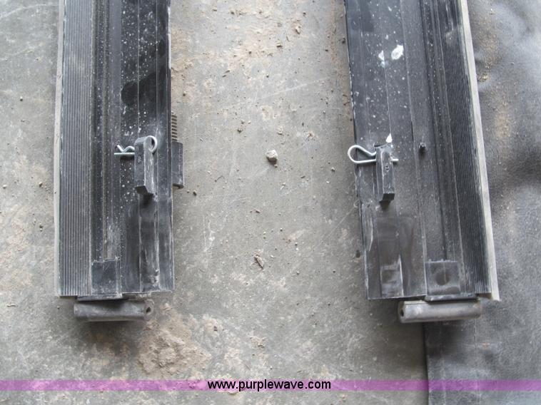 image for item G9484 Assorted automotive parts