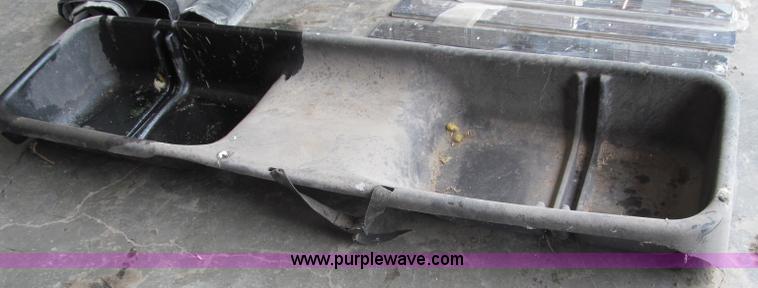 image for item G9484 Assorted automotive parts