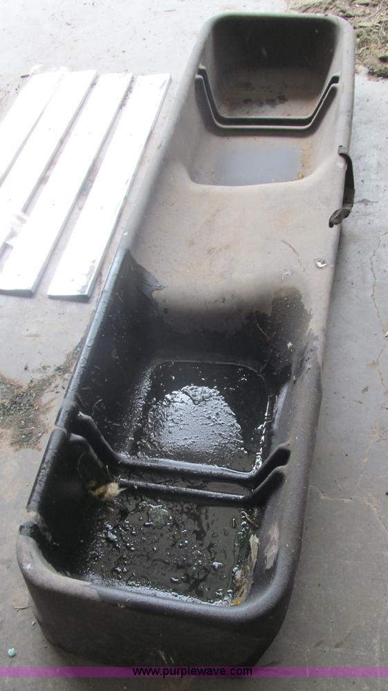 image for item G9484 Assorted automotive parts