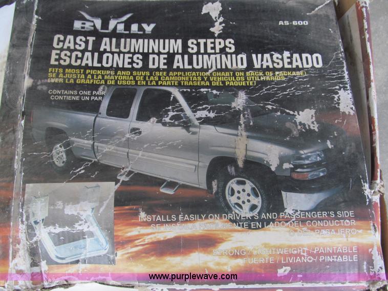 image for item G9484 Assorted automotive parts