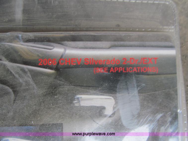 image for item G9484 Assorted automotive parts