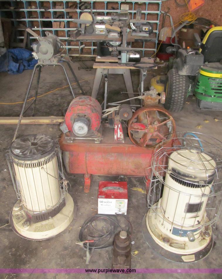 image for item G9485 Assorted tools and kerosene heaters