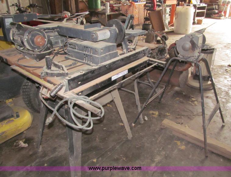 image for item G9485 Assorted tools and kerosene heaters