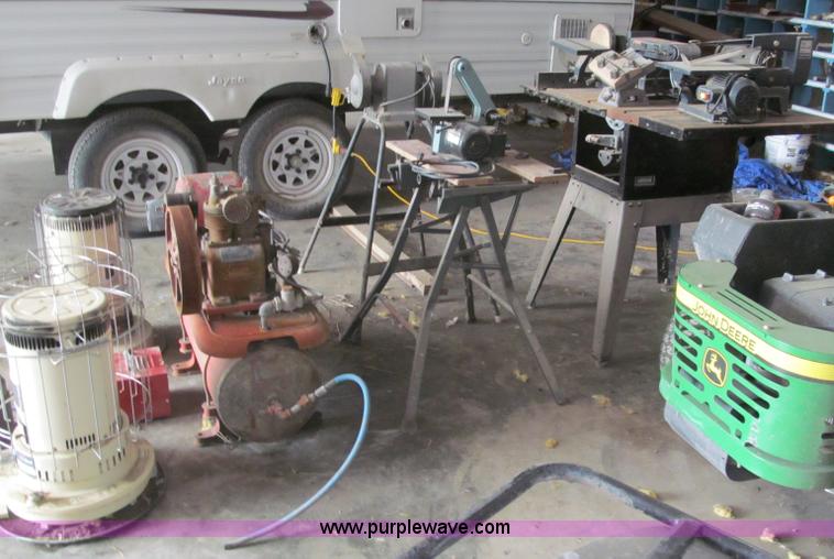 image for item G9485 Assorted tools and kerosene heaters