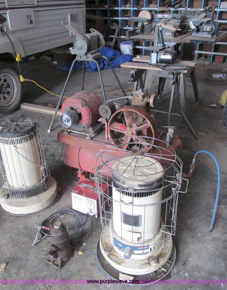 image for item G9485 Assorted tools and kerosene heaters