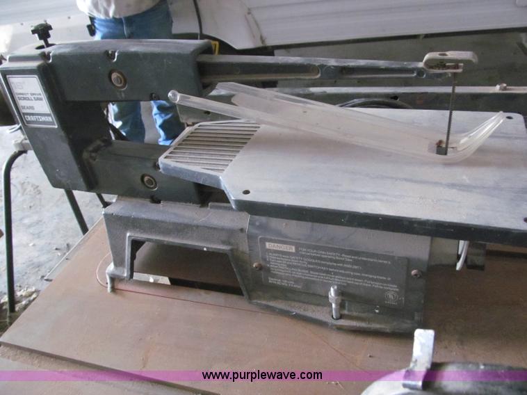 image for item G9485 Assorted tools and kerosene heaters