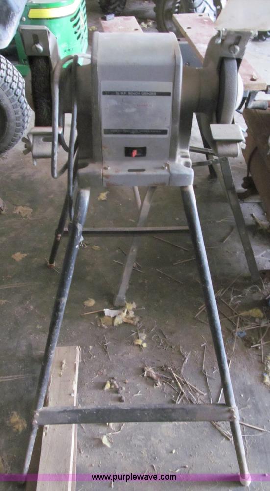 image for item G9485 Assorted tools and kerosene heaters