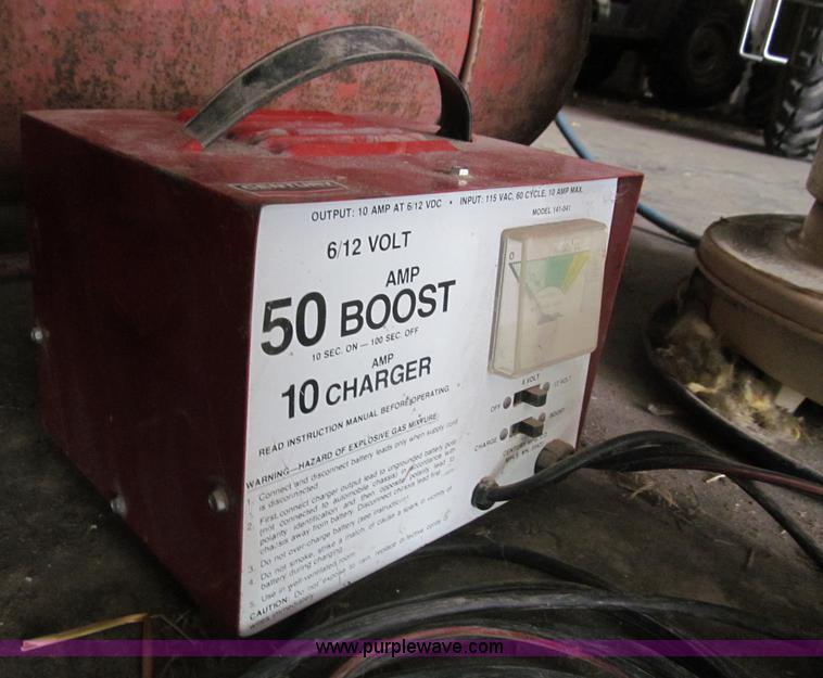 image for item G9485 Assorted tools and kerosene heaters