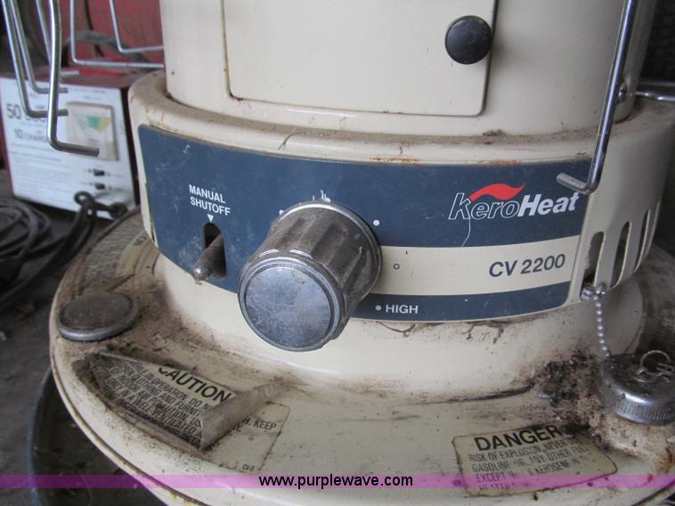 image for item G9485 Assorted tools and kerosene heaters