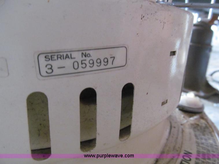 image for item G9485 Assorted tools and kerosene heaters