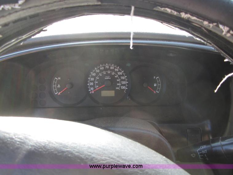 image for item J9020 2003 Kia Spectra