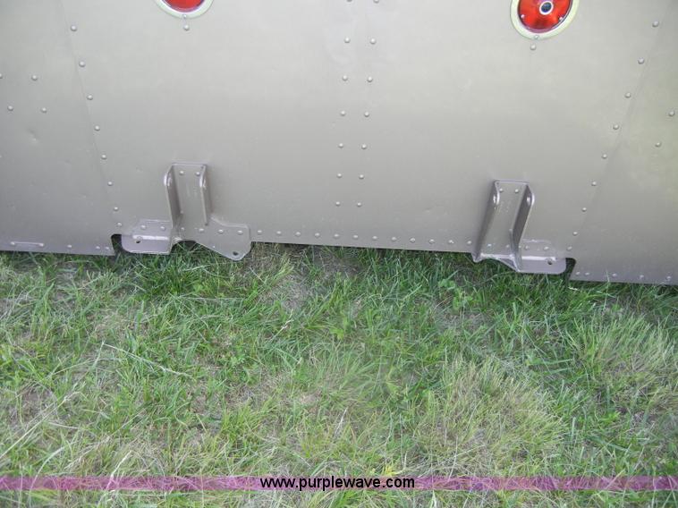 image for item K9214 2001 Peterbilt sleeper