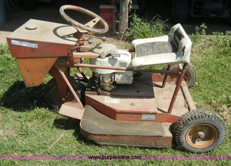 image for item K9243 Swisher A32 three wheeled mower
