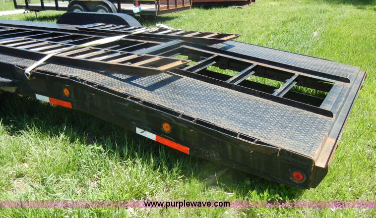 image for item K9754 2002 44' CTC gooseneck flatbed car trailer