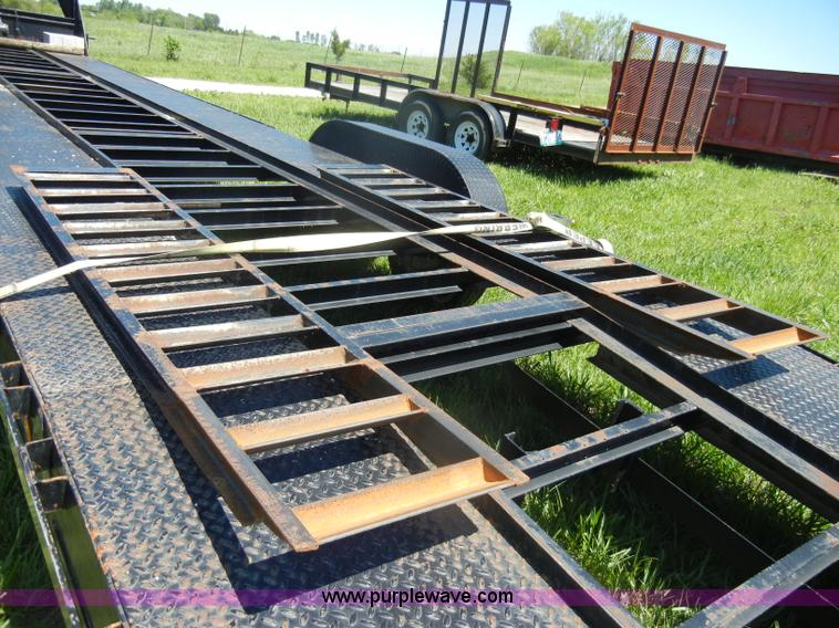 image for item K9754 2002 44' CTC gooseneck flatbed car trailer