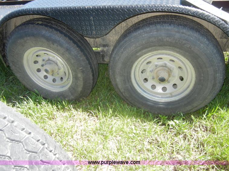 image for item K9754 2002 44' CTC gooseneck flatbed car trailer