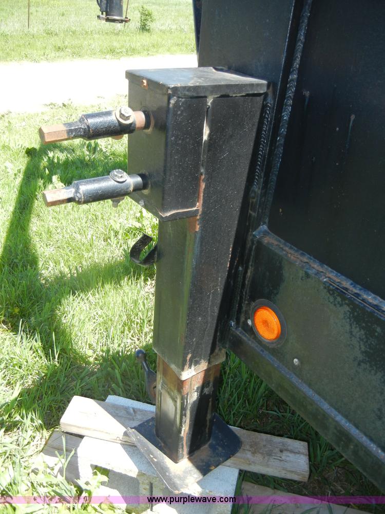 image for item K9754 2002 44' CTC gooseneck flatbed car trailer