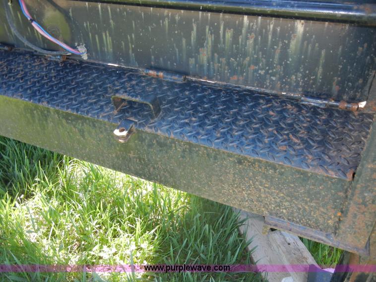 image for item K9754 2002 44' CTC gooseneck flatbed car trailer