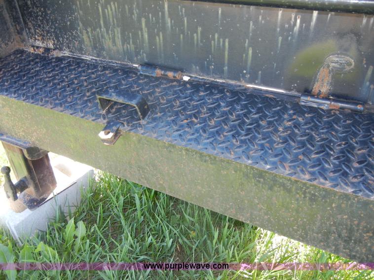 image for item K9754 2002 44' CTC gooseneck flatbed car trailer