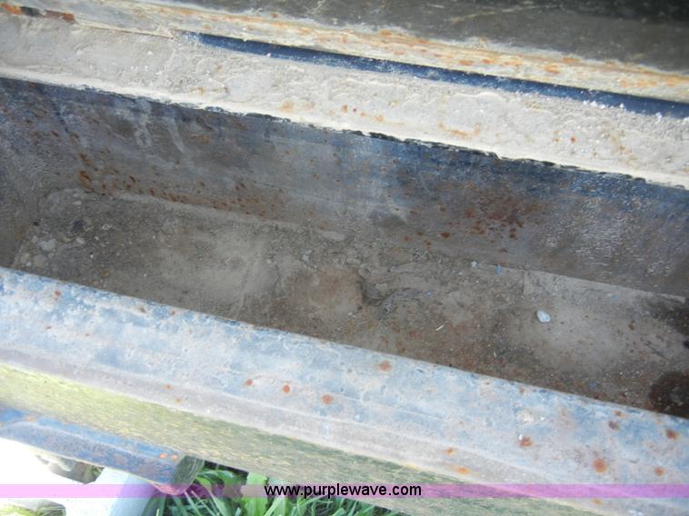 image for item K9754 2002 44' CTC gooseneck flatbed car trailer