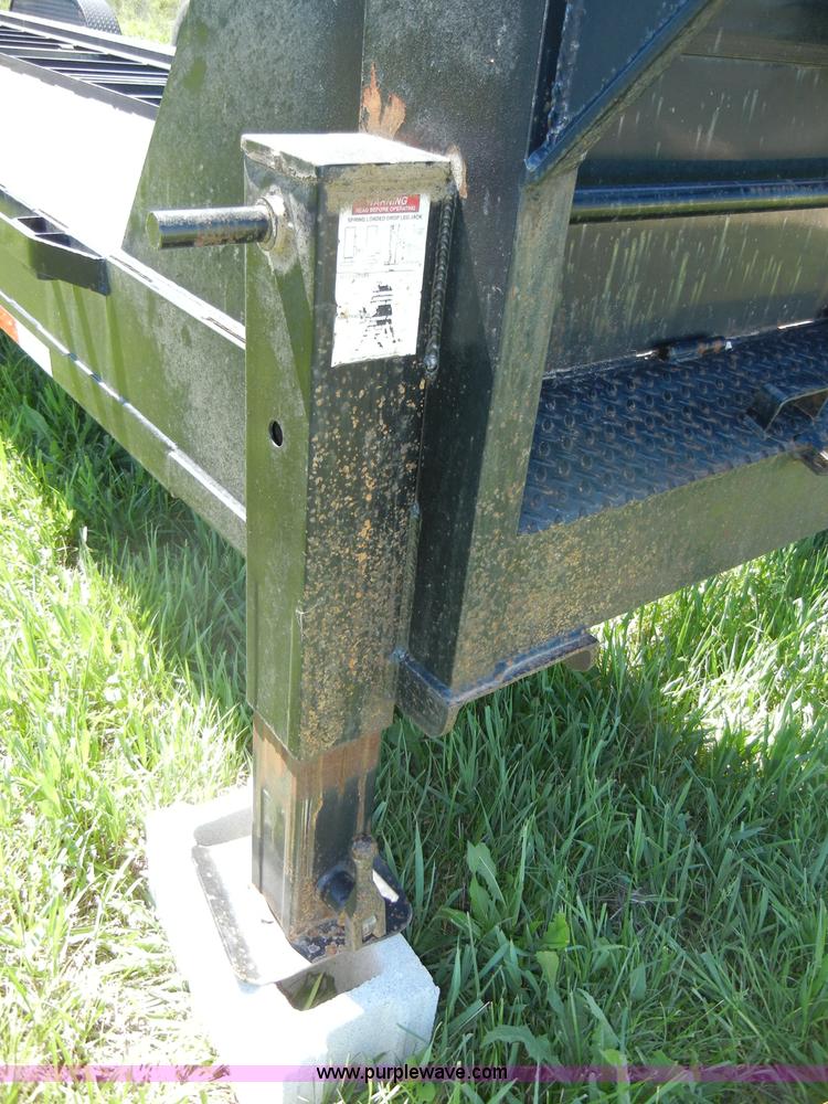 image for item K9754 2002 44' CTC gooseneck flatbed car trailer